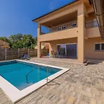 Villa Nook *