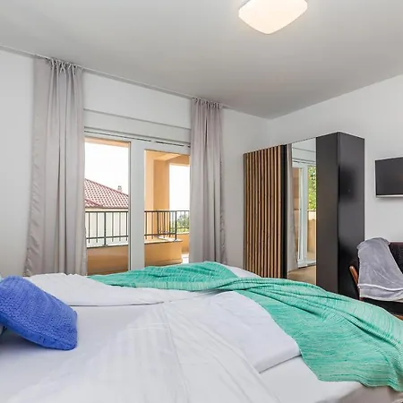 Nook Villa *